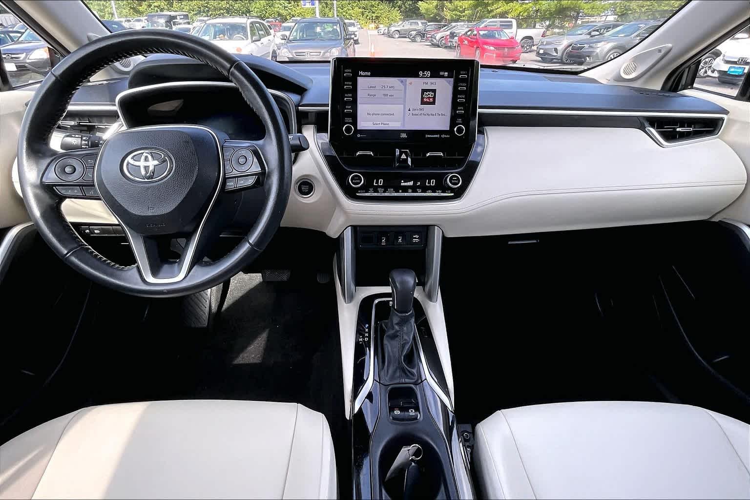 2022 Toyota Corolla Cross XLE - Photo 21