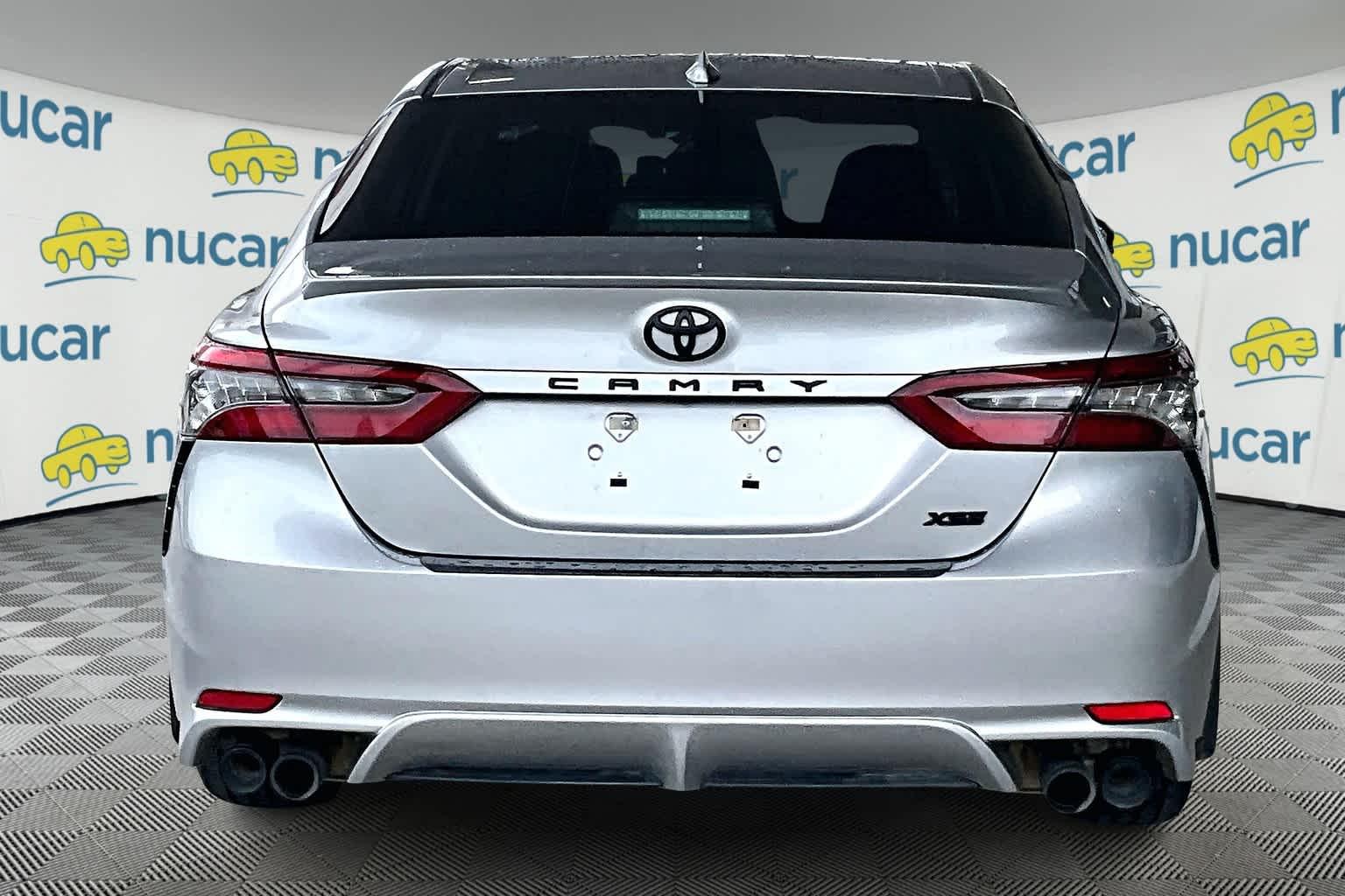 2022 Toyota Camry XSE - Photo 5