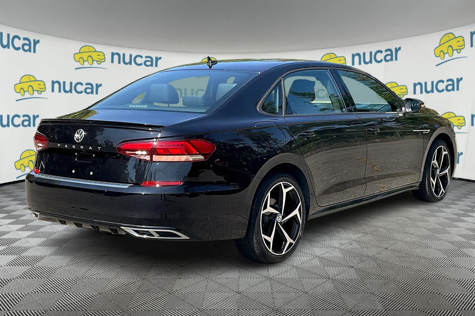 2021 Volkswagen Passat 2.0T R-Line - Photo 6