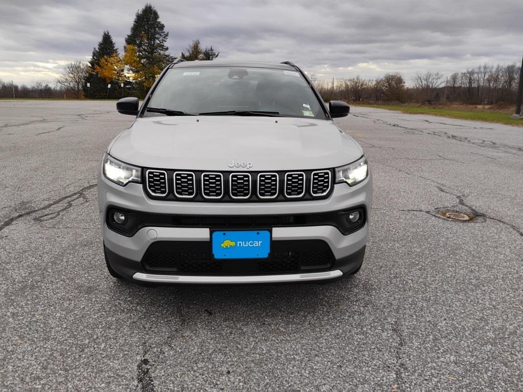 2025 Jeep Compass Limited - Photo 8