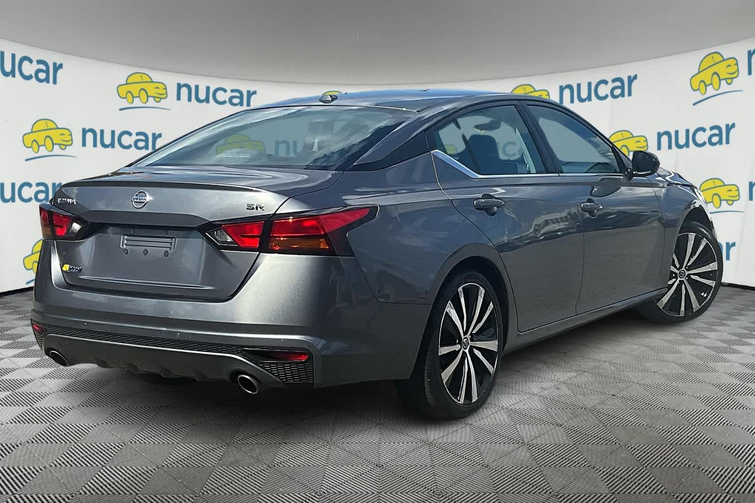 2021 Nissan Altima 2.5 SR - Photo 6