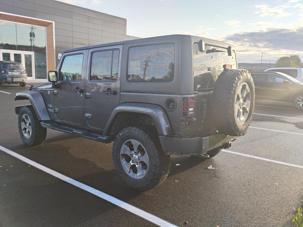 2016 Jeep Wrangler Unlimited Sahara - Photo 3