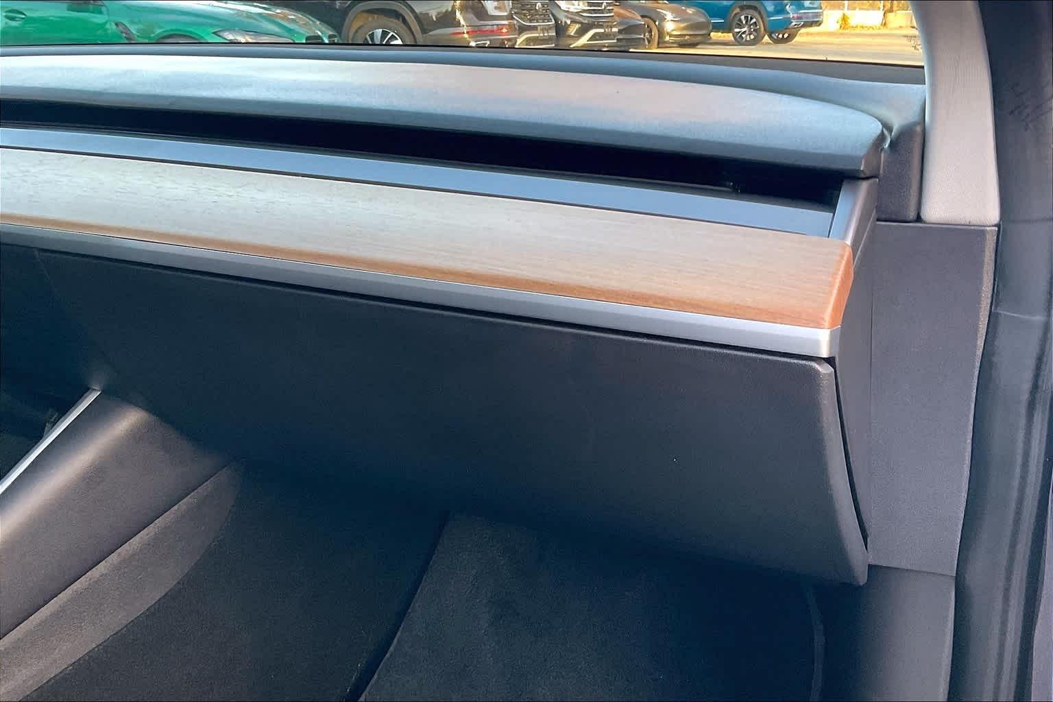 2018 Tesla Model 3 Long Range Battery - Photo 13