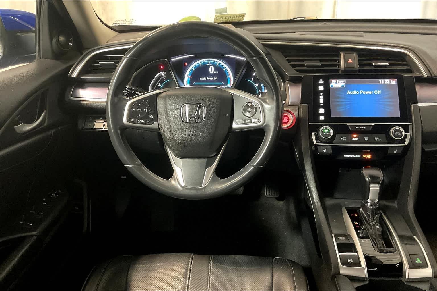 2018 Honda Civic Touring - Photo 17