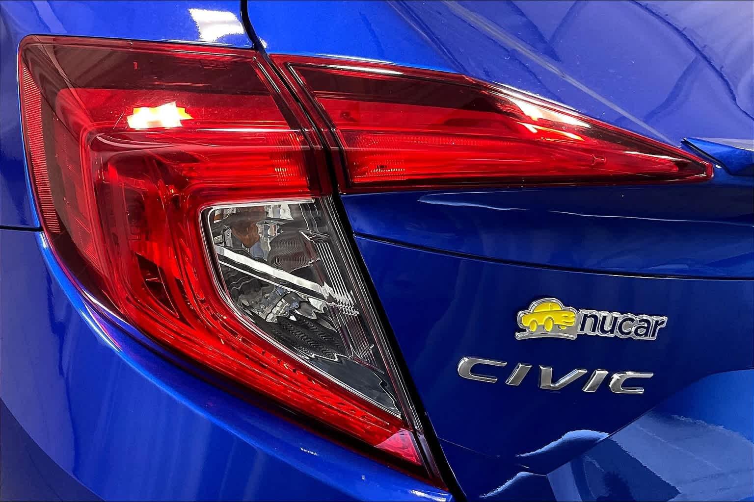 2018 Honda Civic Touring - Photo 32