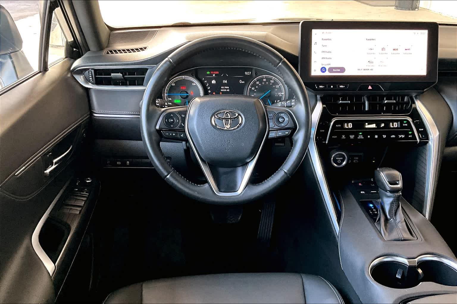 2023 Toyota Venza XLE - Photo 17