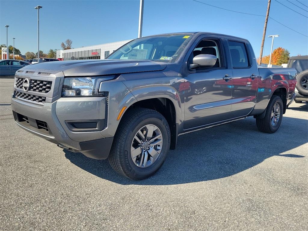 2025 Nissan Frontier SV - Photo 2