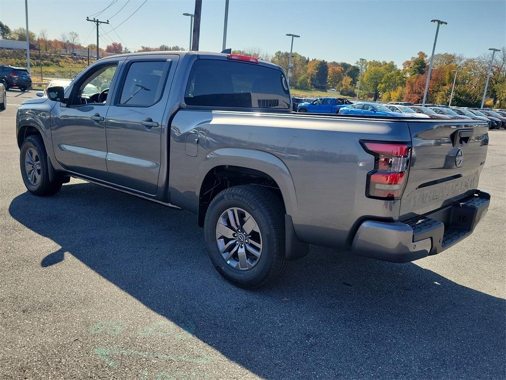 2025 Nissan Frontier SV - Photo 3