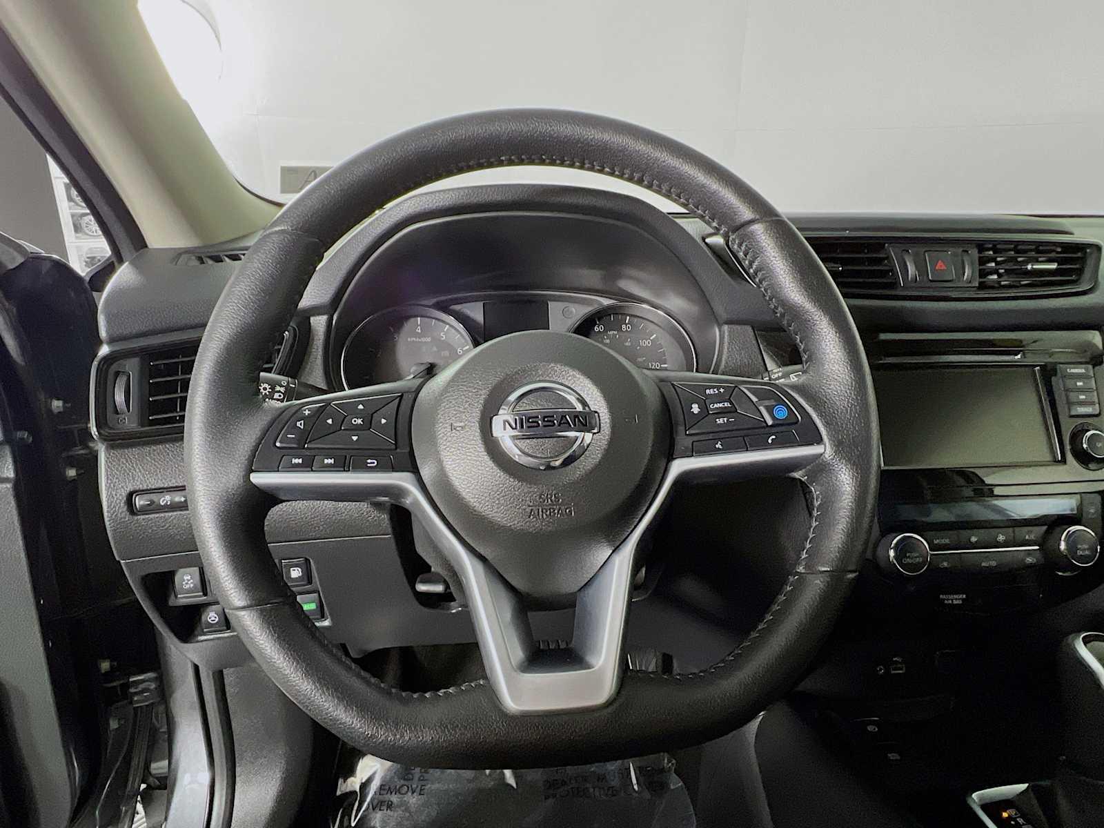 2019 Nissan Rogue SV - Photo 9