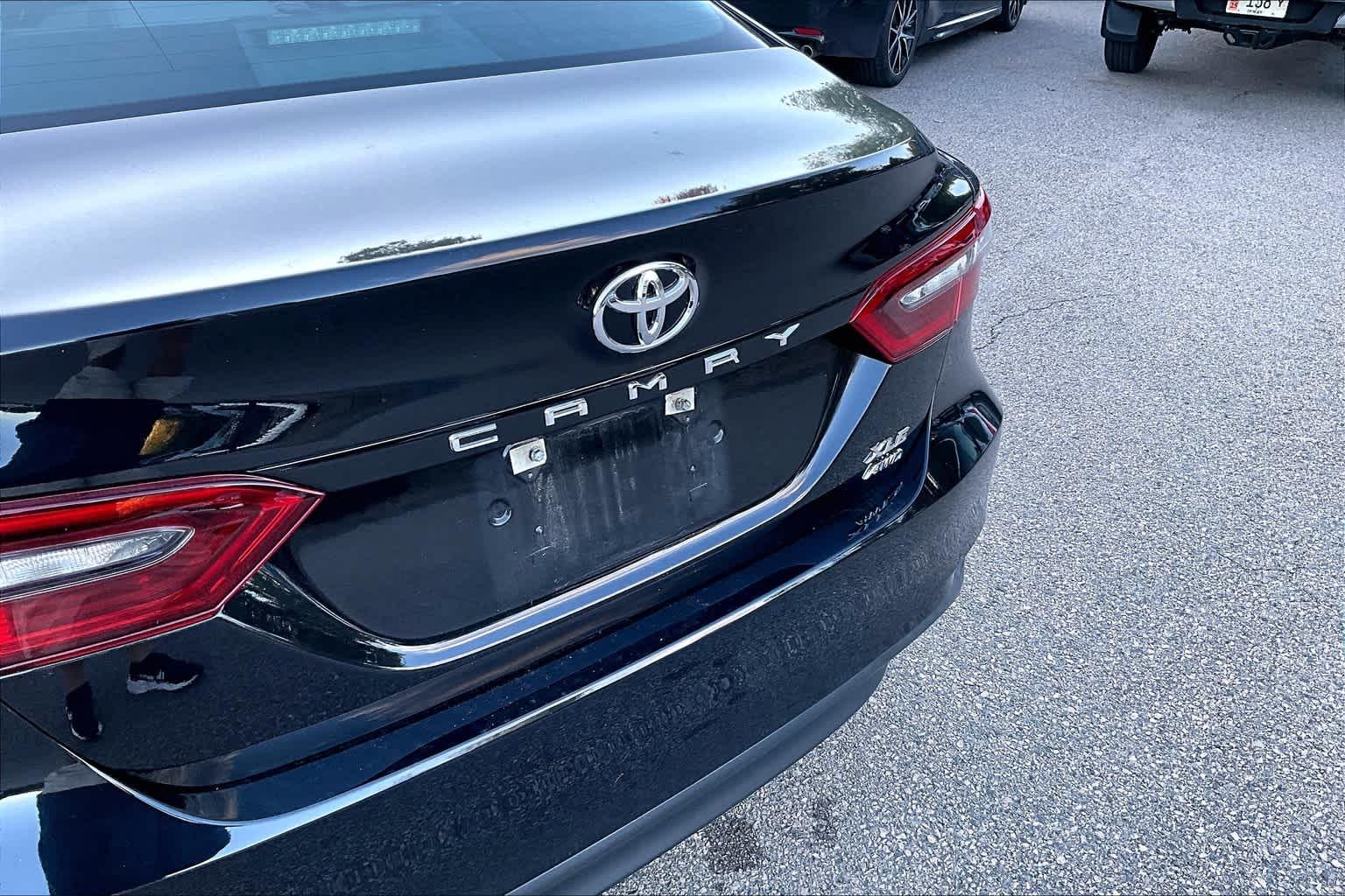 2021 Toyota Camry XLE - Photo 7