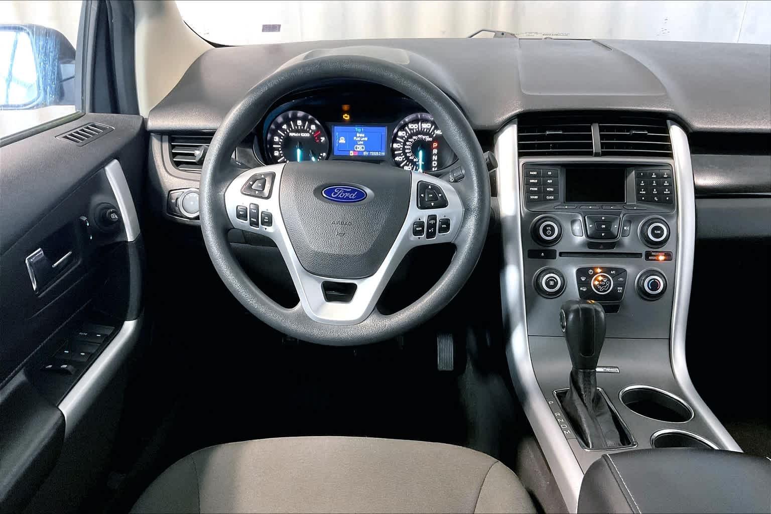 2012 Ford Edge SE - Photo 17