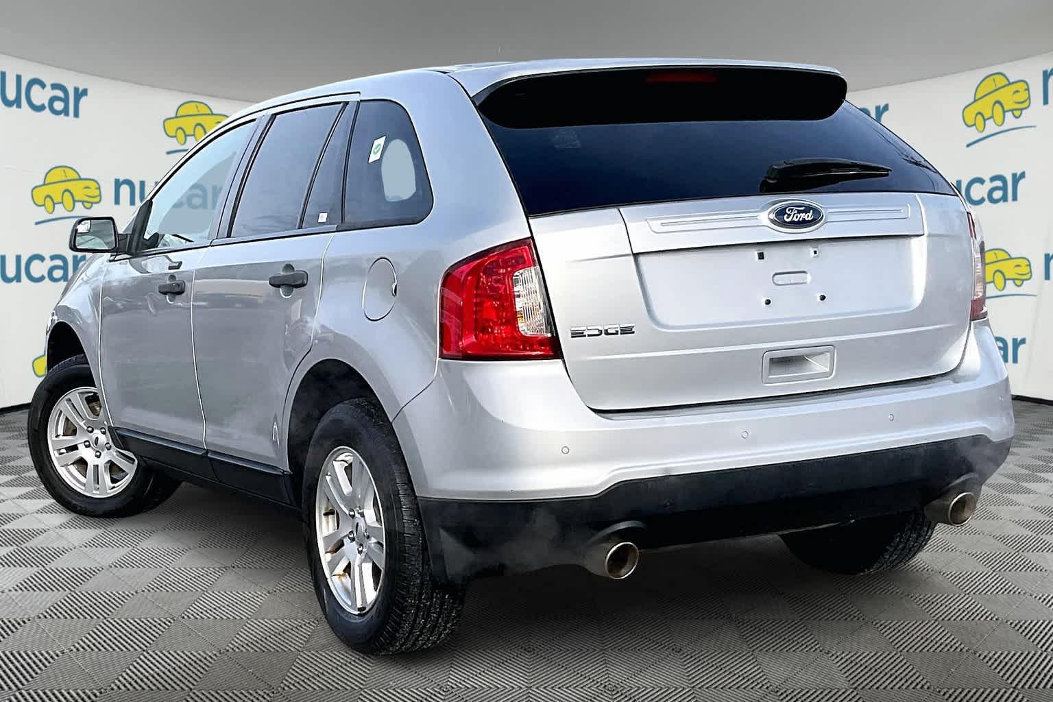 2012 Ford Edge SE - Photo 4