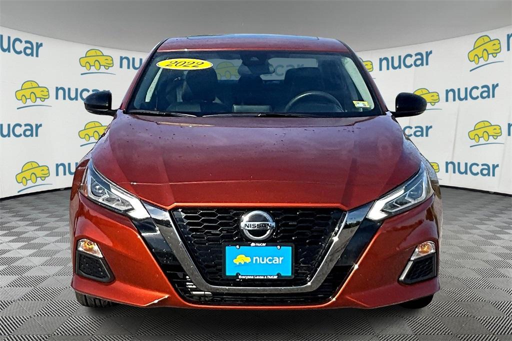 2022 Nissan Altima 2.0 SR - Photo 2