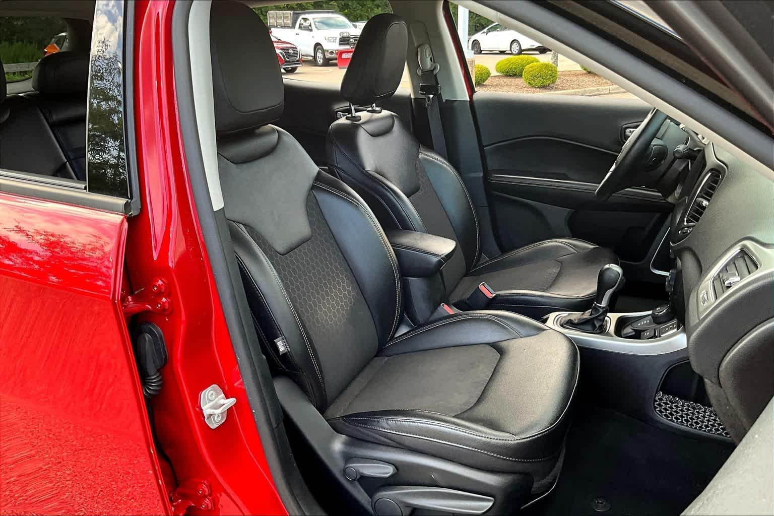 2020 Jeep Compass Latitude - Photo 11