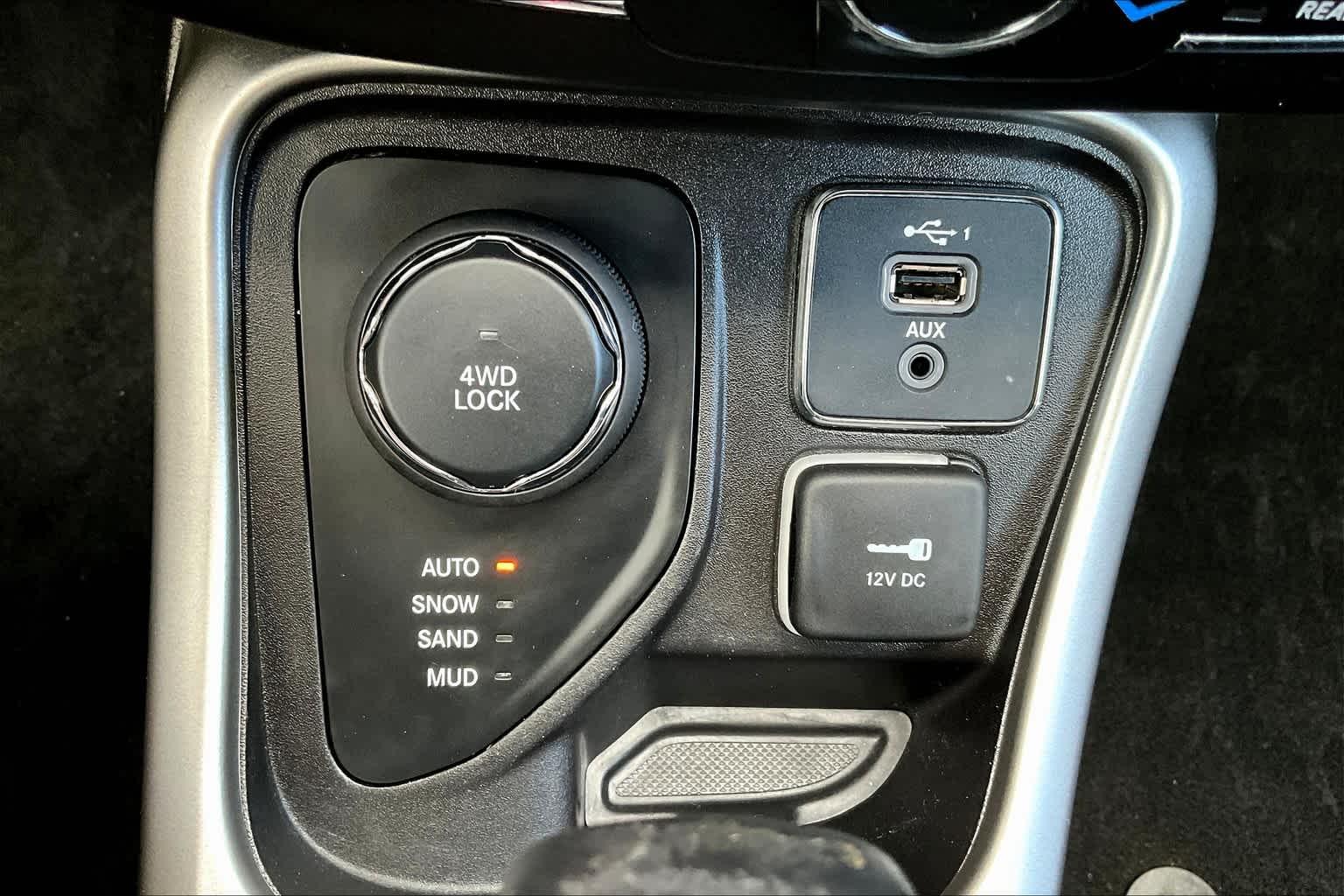 2020 Jeep Compass Latitude - Photo 25