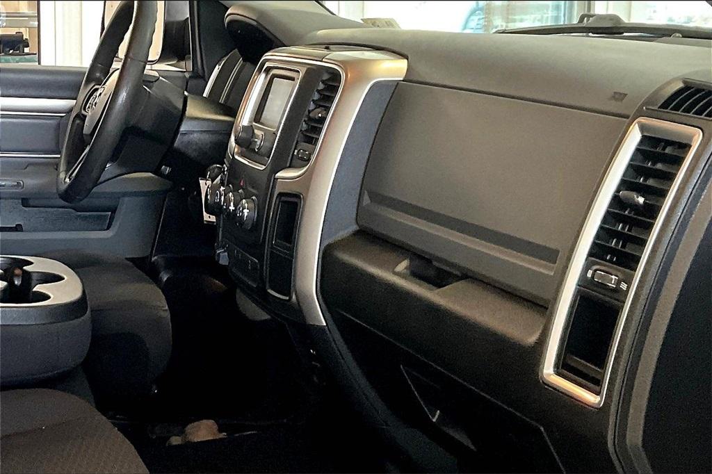 2019 Ram 1500 Classic Warlock - Photo 14