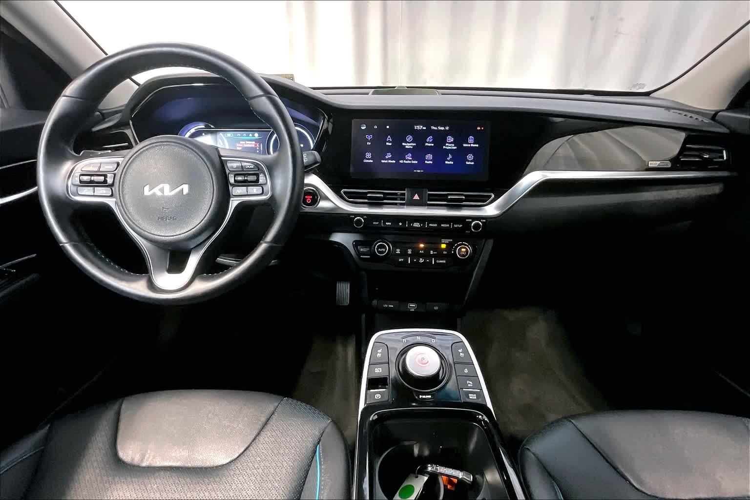 2022 Kia Niro EV EX Premium - Photo 21