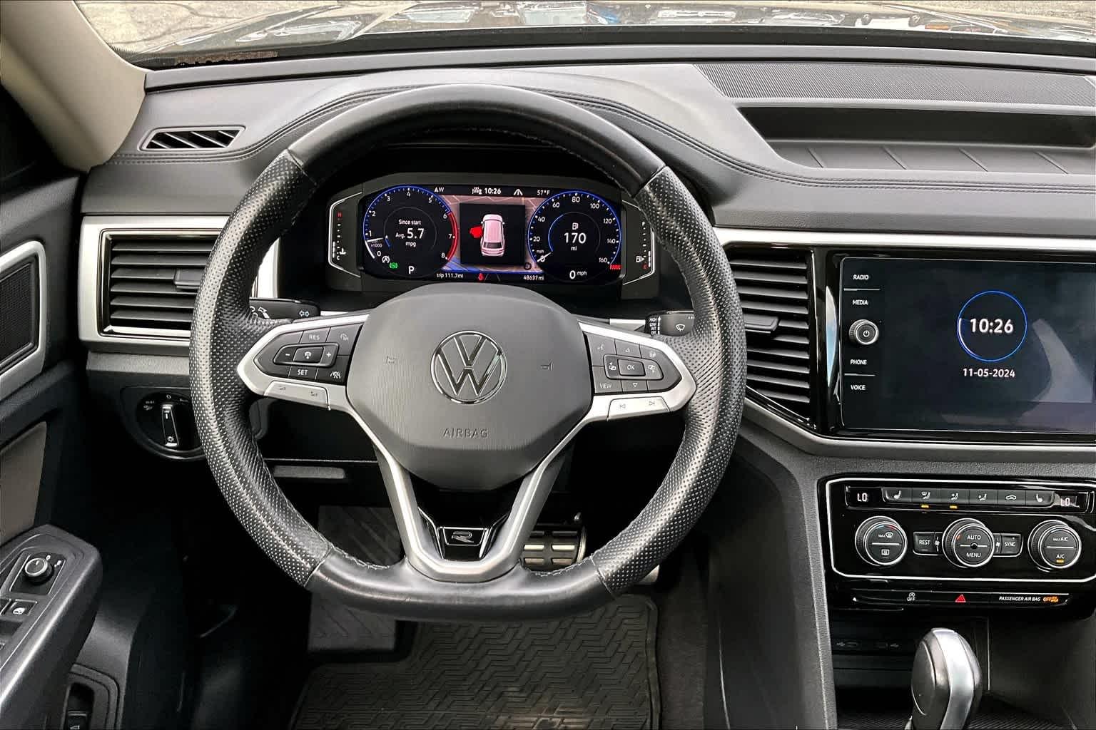 2021 Volkswagen Atlas 3.6L V6 SEL R-Line - Photo 16