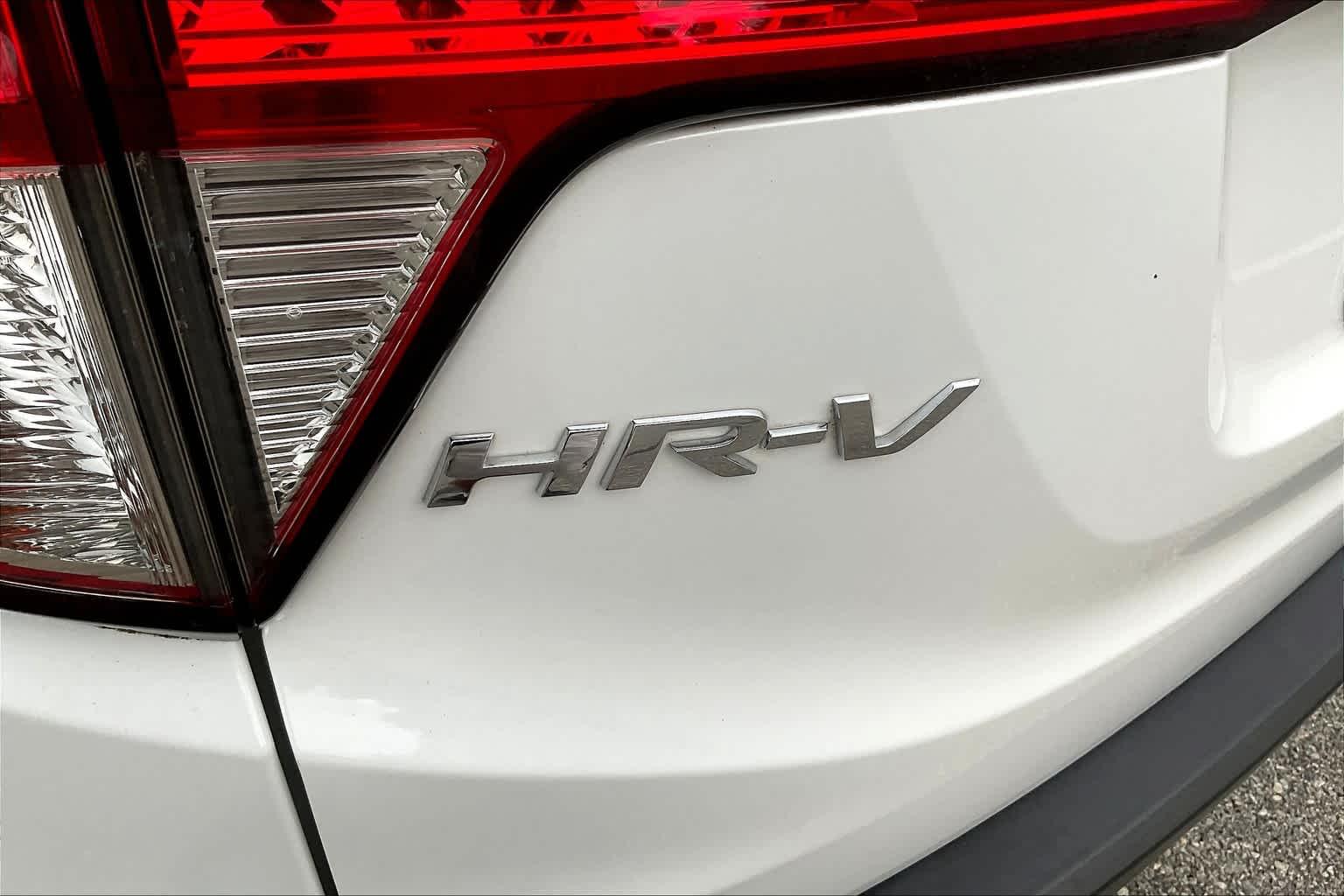 2021 Honda HR-V EX - Photo 28