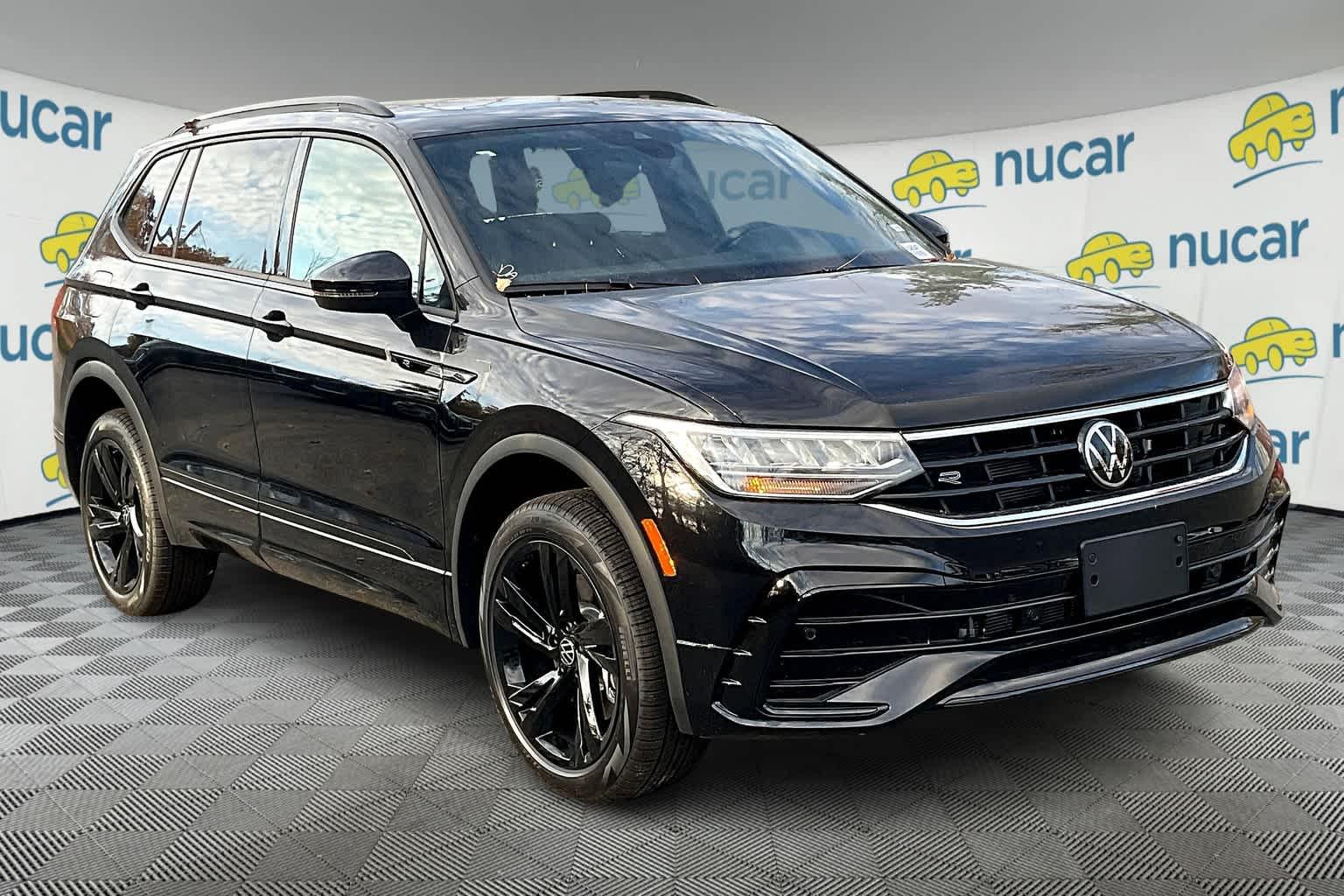 2024 Volkswagen Tiguan SE R-Line Black