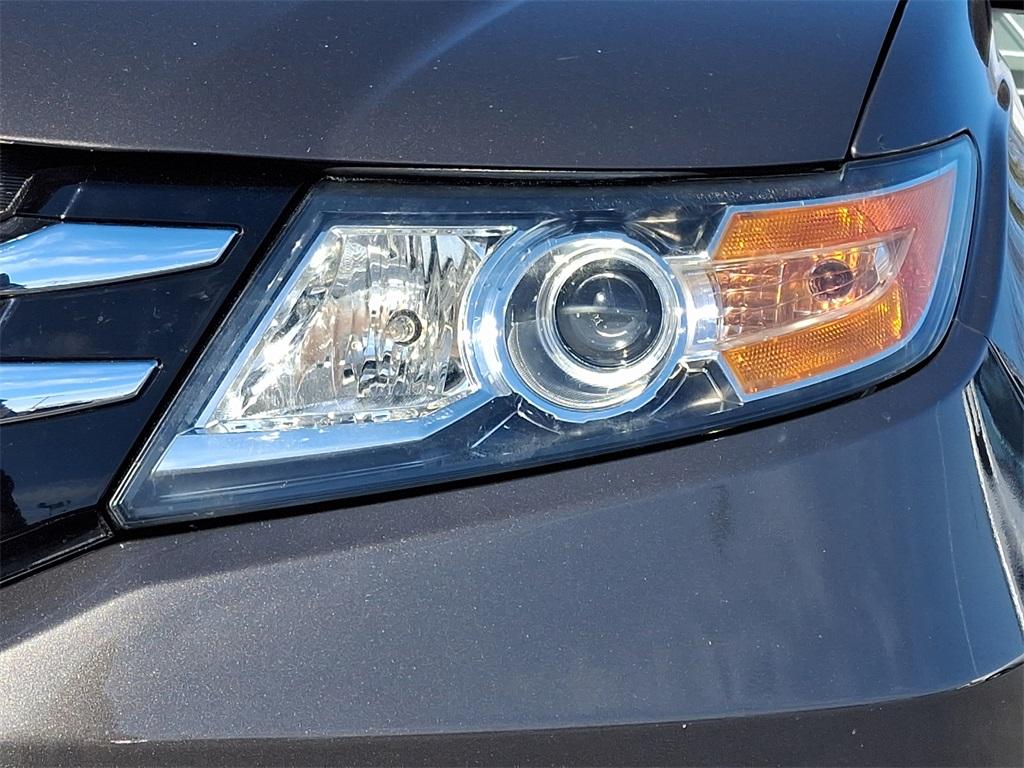 2015 Honda Odyssey EX-L - Photo 9