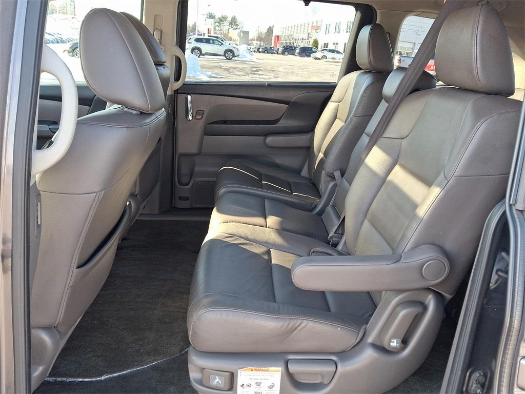 2015 Honda Odyssey EX-L - Photo 10