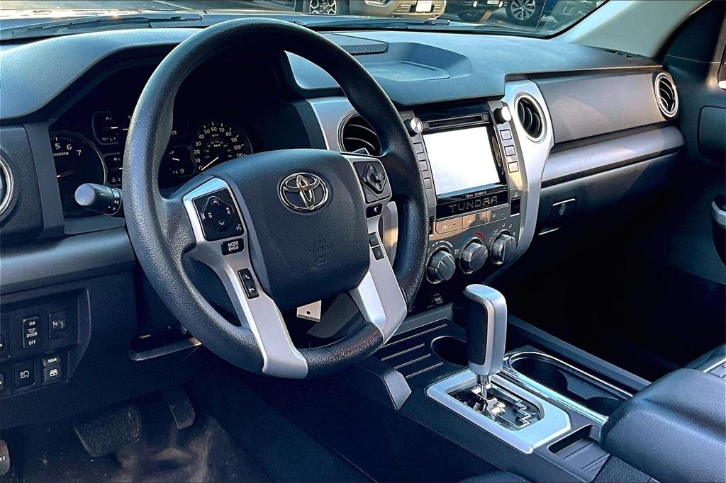 2018 Toyota Tundra SR5 - Photo 15