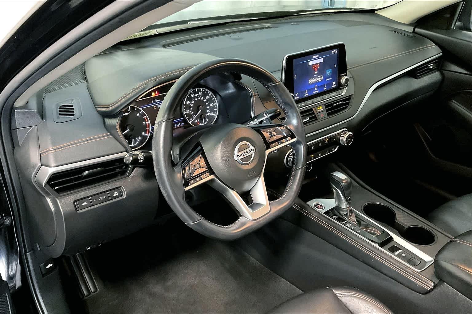 2021 Nissan Altima 2.5 SR - Photo 8