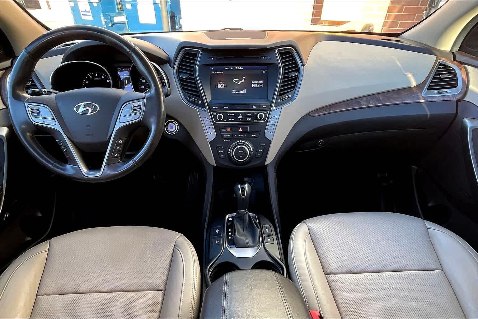 2018 Hyundai Santa Fe Sport 2.4L - Photo 29