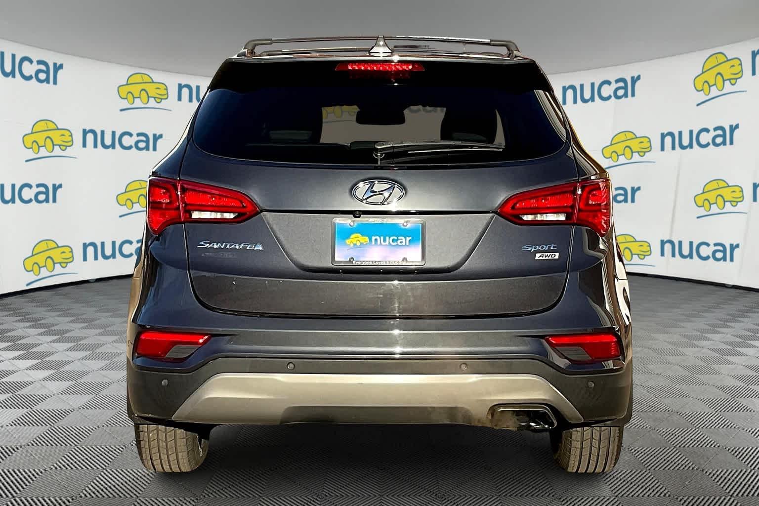 2018 Hyundai Santa Fe Sport 2.4L - Photo 5