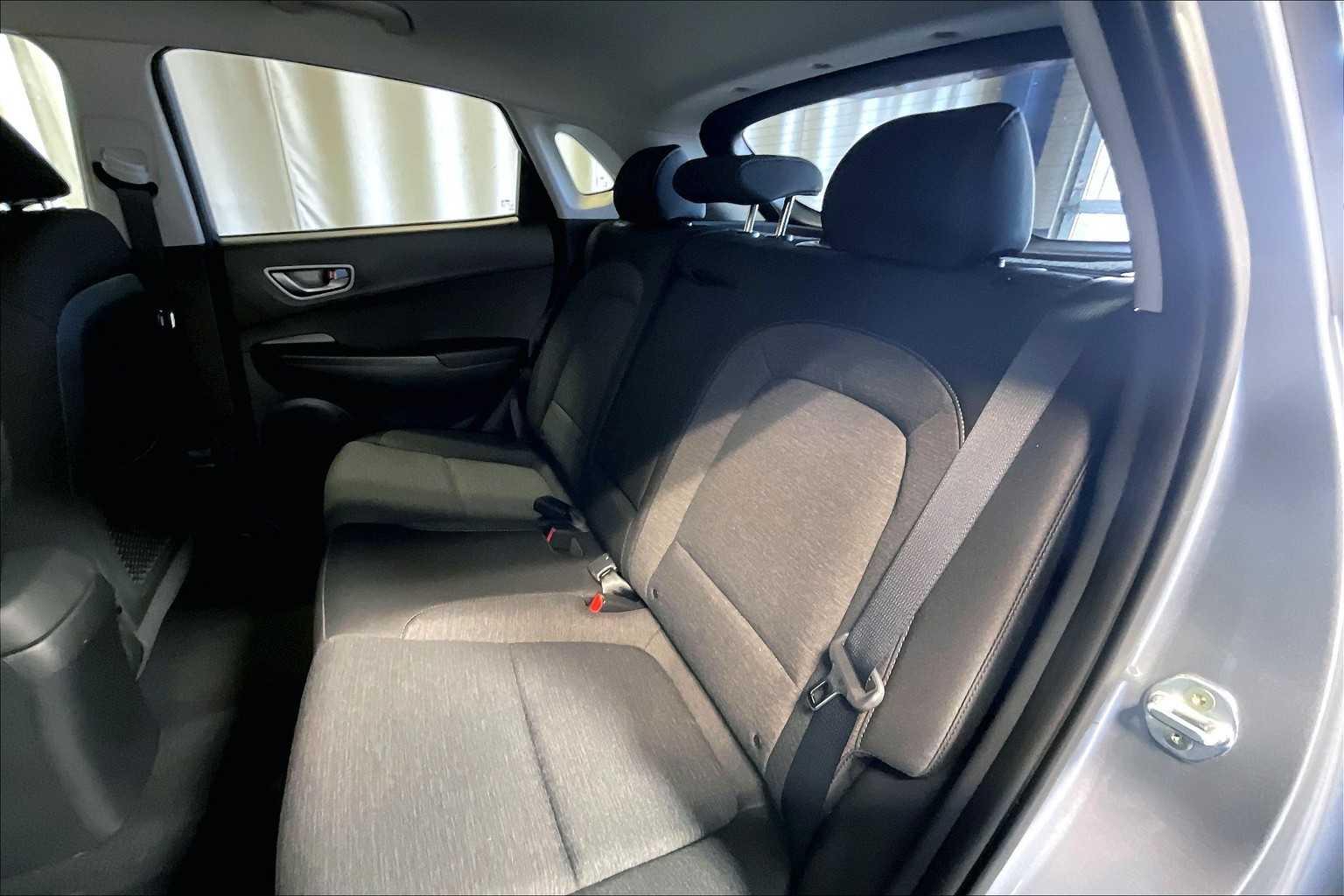 2021 Hyundai Kona Electric SEL - Photo 15