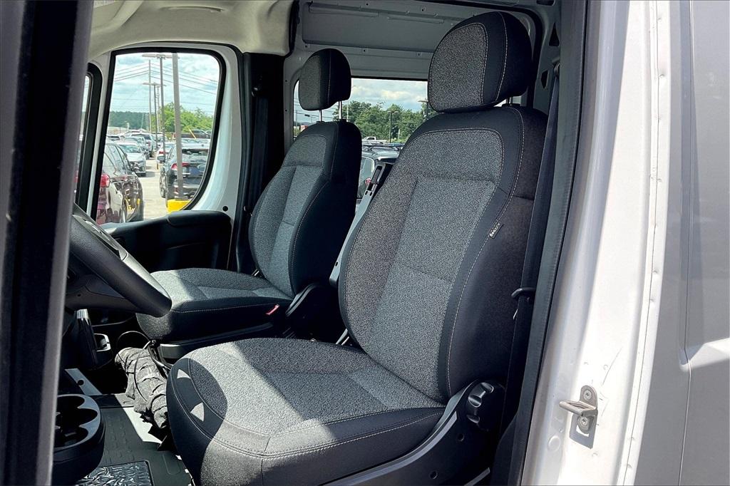 2024 Ram ProMaster 2500 High Roof - Photo 10