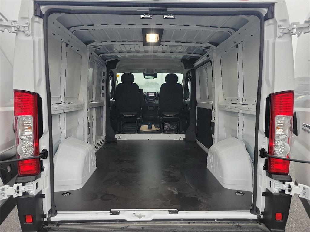 2024 Ram ProMaster 2500 Base - Photo 18