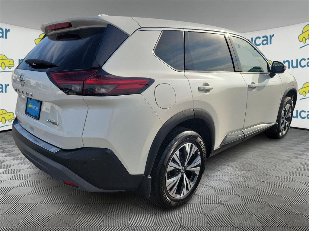 2021 Nissan Rogue SV - Photo 6