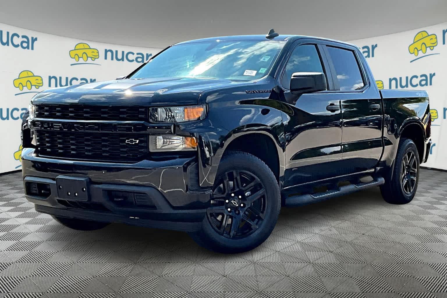 2021 Chevrolet Silverado 1500 Custom 4WD Crew Cab 147 - Photo 3