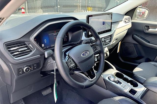 2024 Ford Escape Plug-In Hybrid - Photo 6