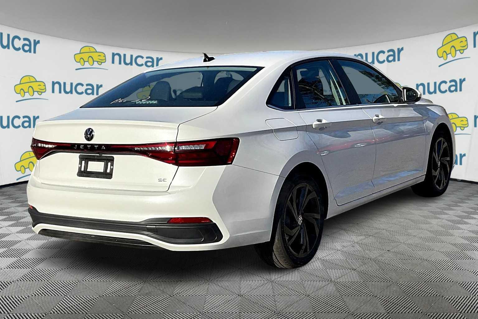 2025 Volkswagen Jetta SE - Photo 7