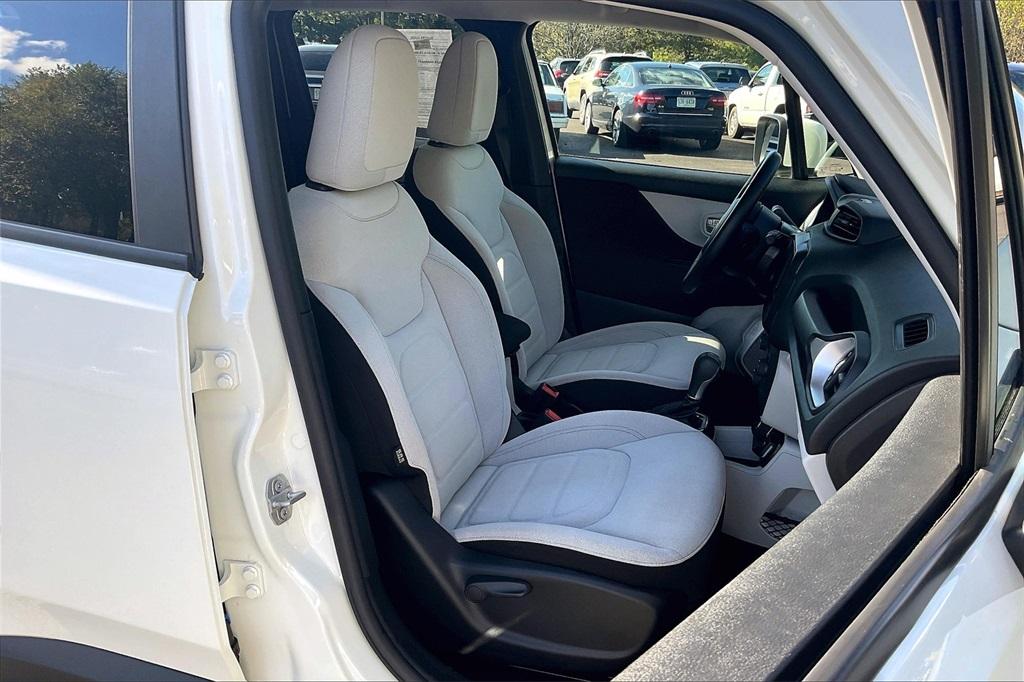 2021 Jeep Renegade Latitude - Photo 11