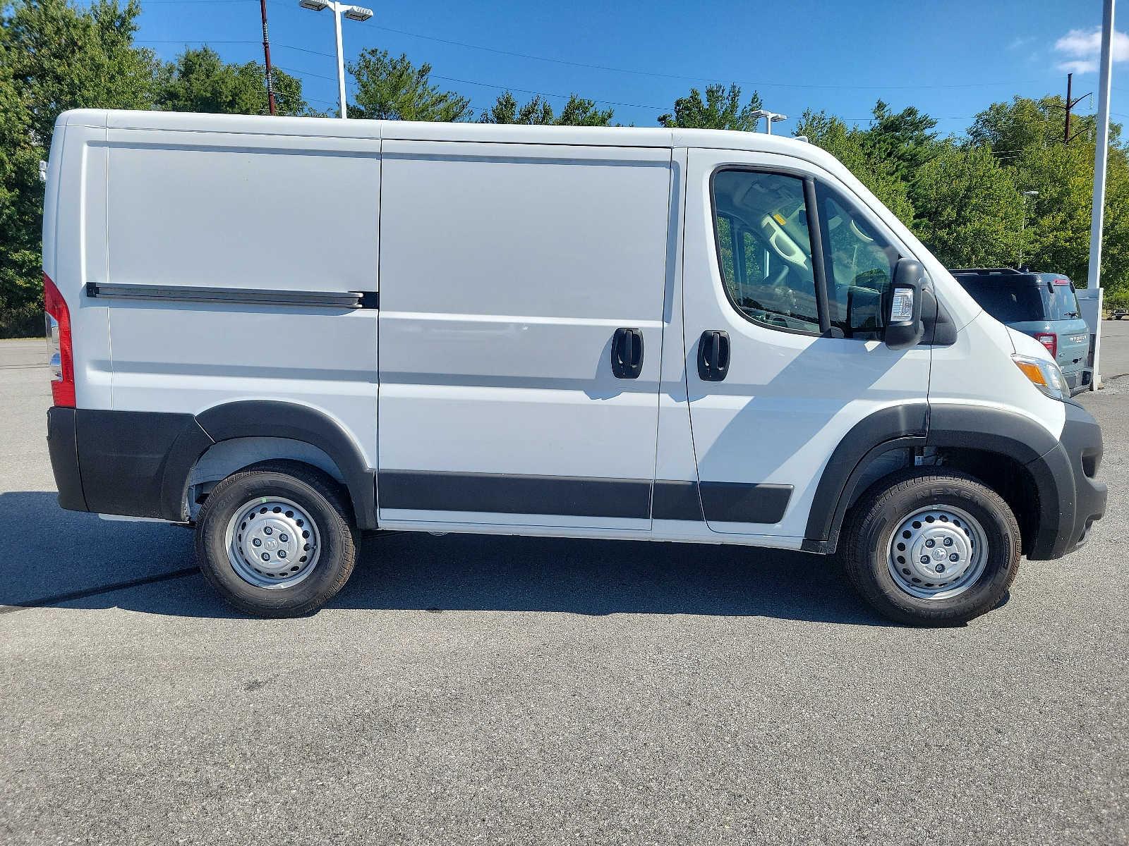 2024 Ram ProMaster Tradesman - Photo 5