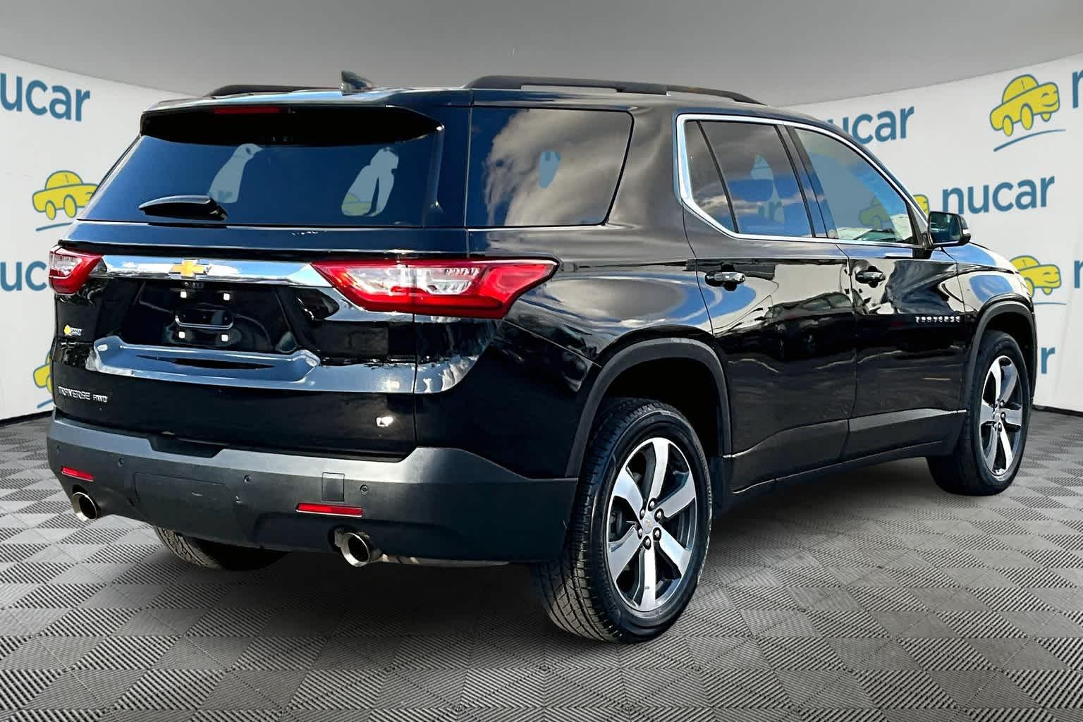 2021 Chevrolet Traverse LT Leather - Photo 6