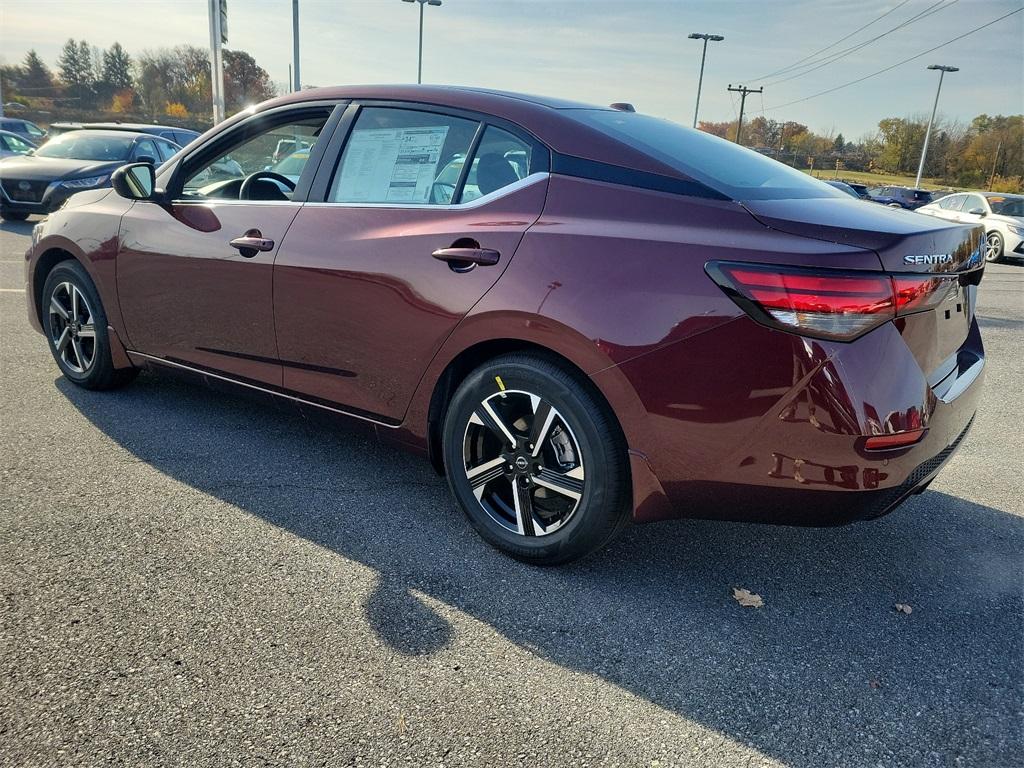 2025 Nissan Sentra SV - Photo 3