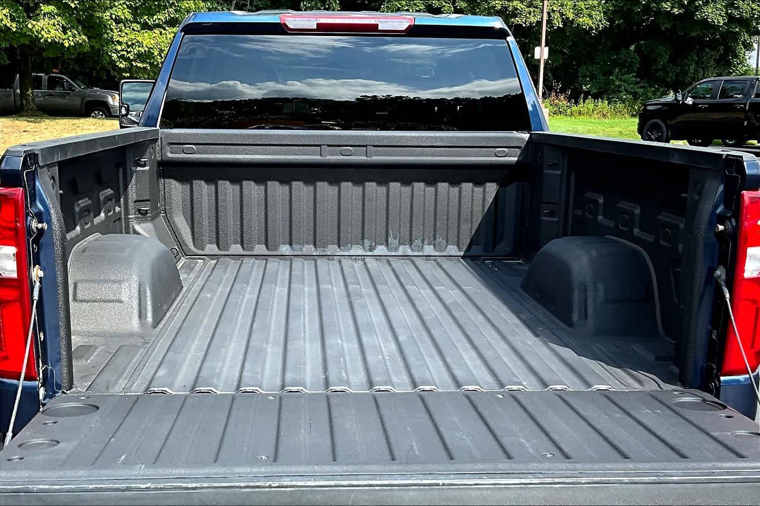 2021 Chevrolet Silverado 1500 RST 4WD Crew Cab 157 - Photo 31