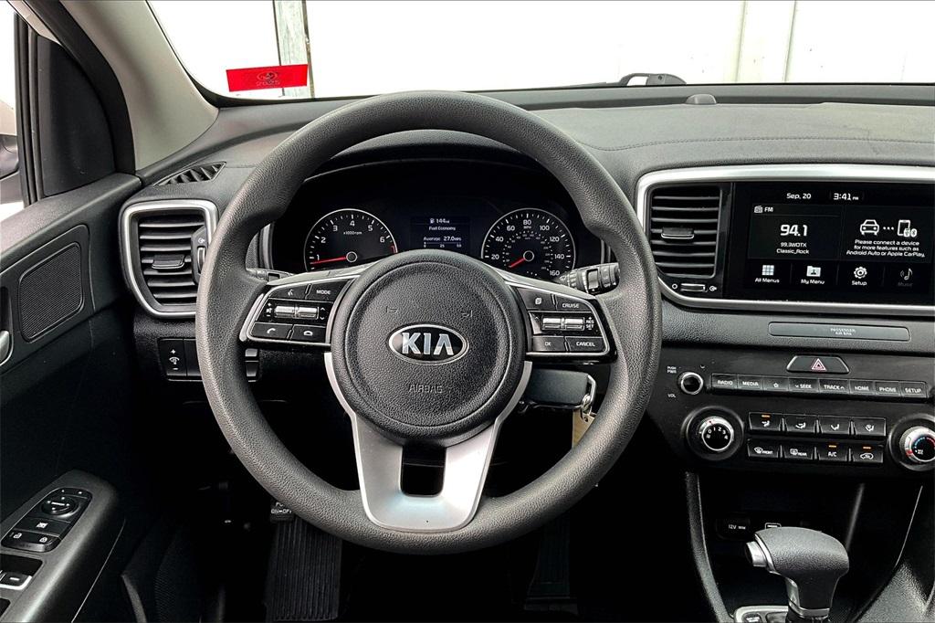 2021 Kia Sportage LX - Photo 17