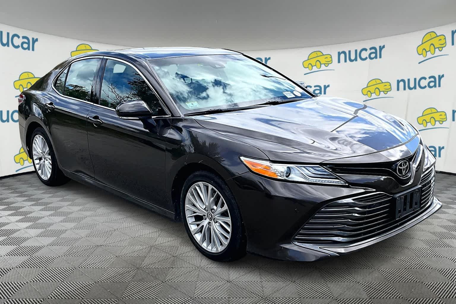 2018 Toyota Camry XLE - Photo 1