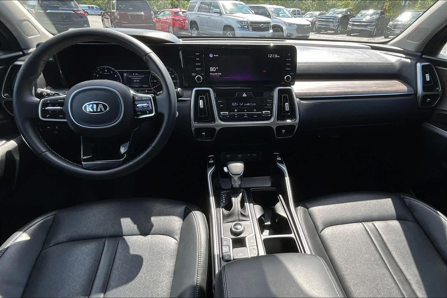 2021 Kia Sorento EX - Photo 20