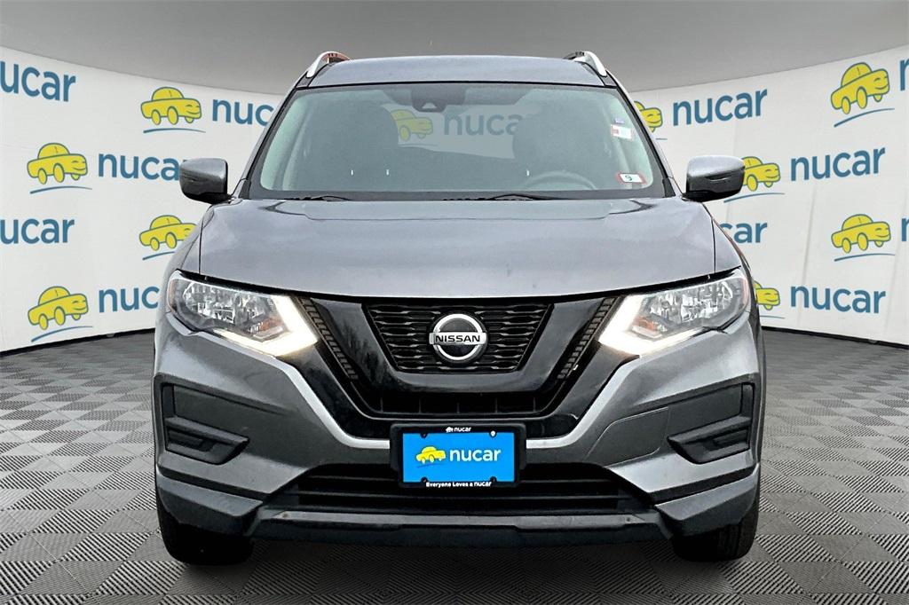 2019 Nissan Rogue SV - Photo 2