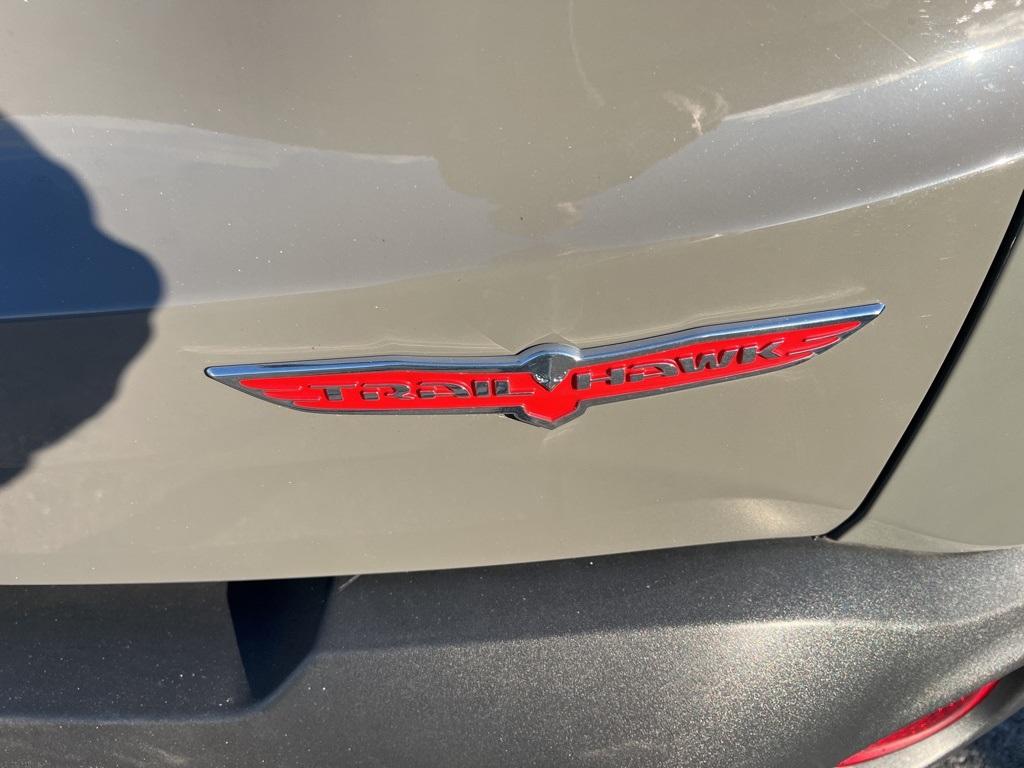 2021 Jeep Renegade Trailhawk - Photo 6