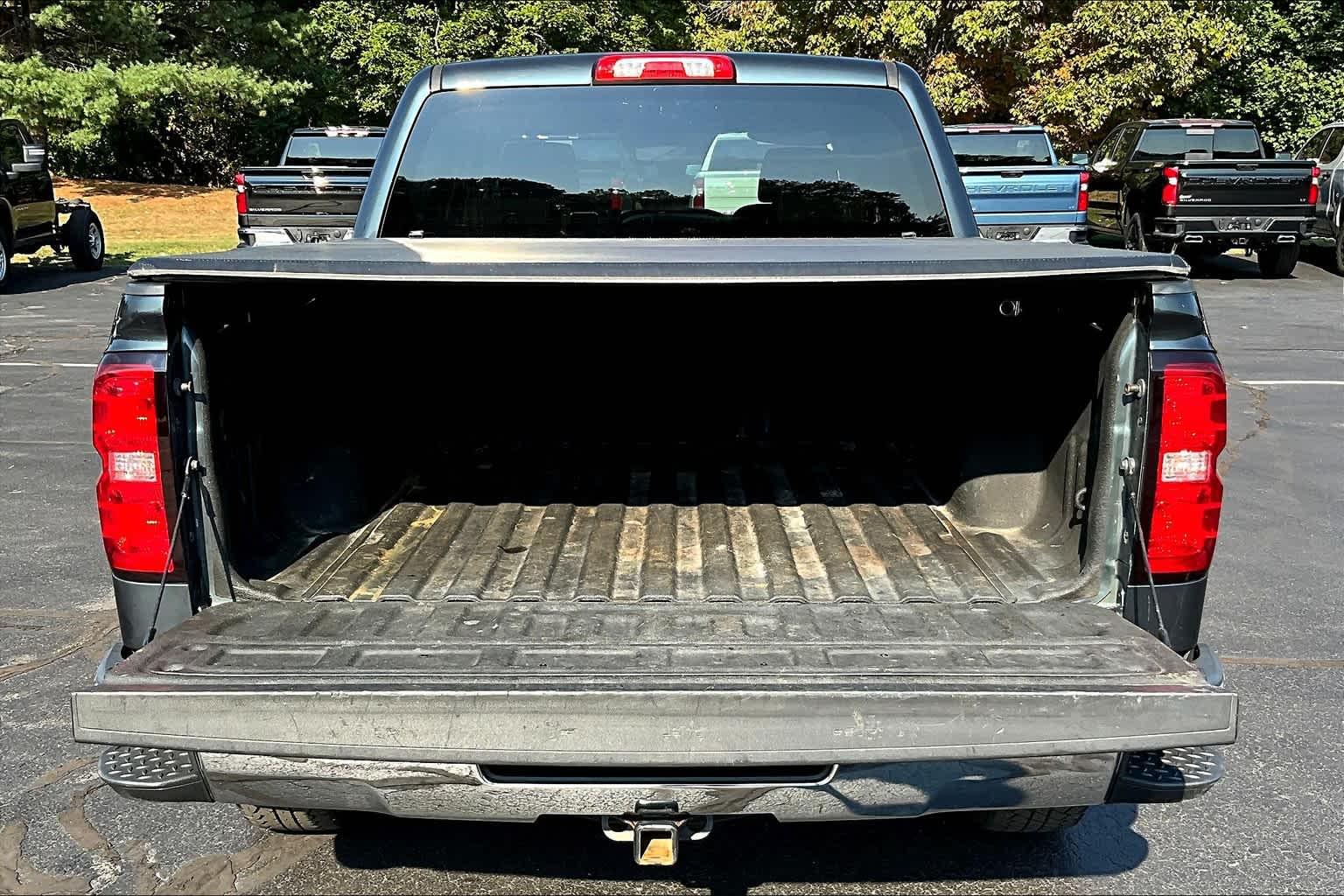 2017 Chevrolet Silverado 1500 LT 4WD Crew Cab 143.5 - Photo 29