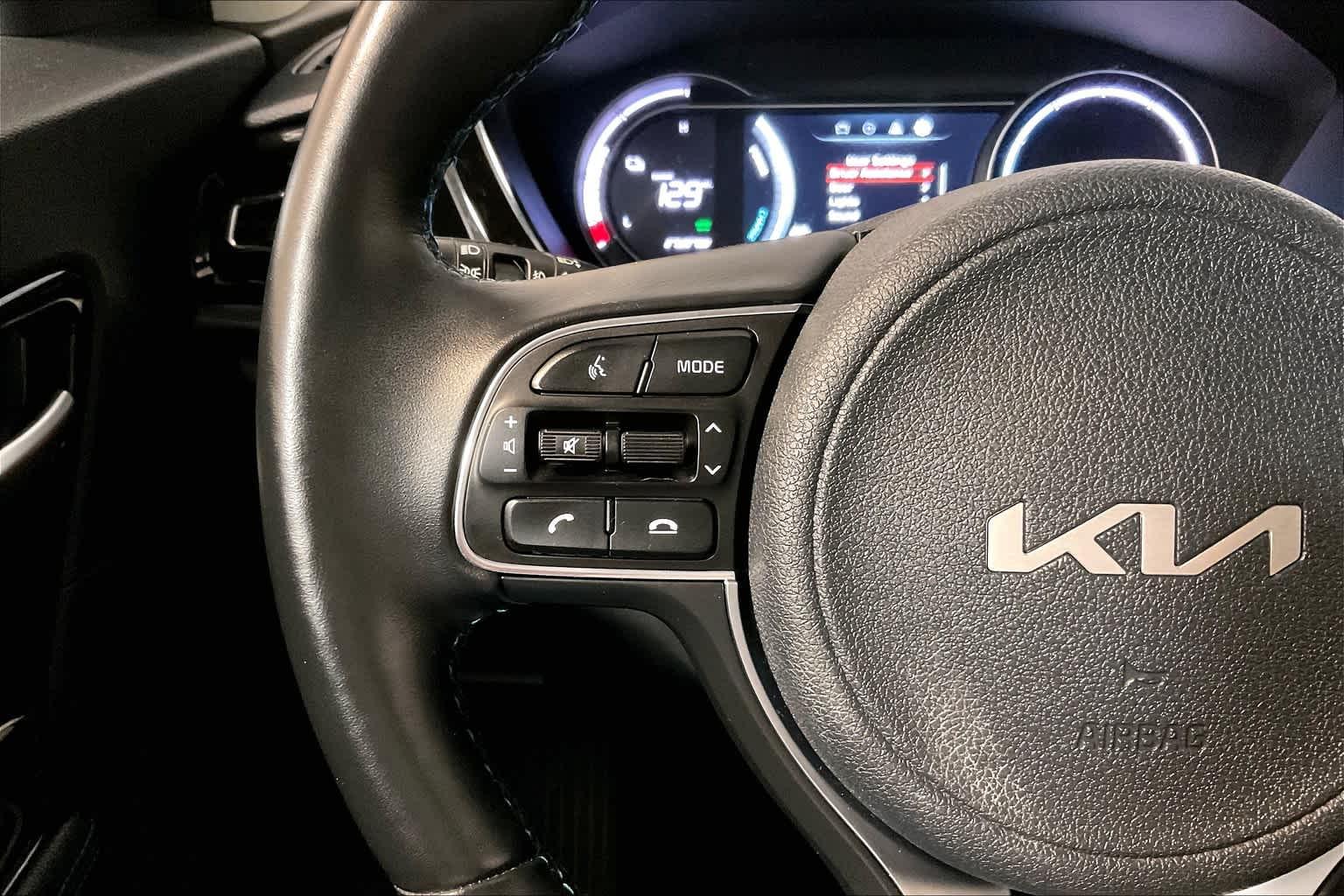 2022 Kia Niro EV EX Premium - Photo 23