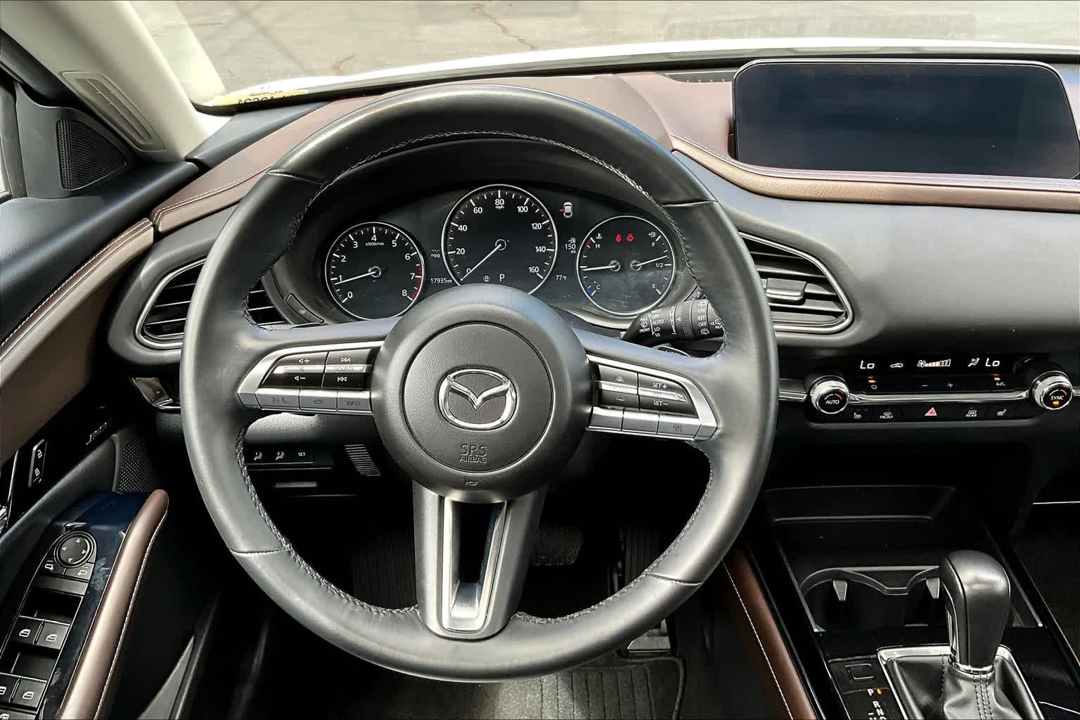 2021 Mazda CX-30 Premium - Photo 16